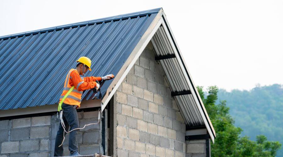 Expert Emergency Roof Repairs services in Beaumont, MS